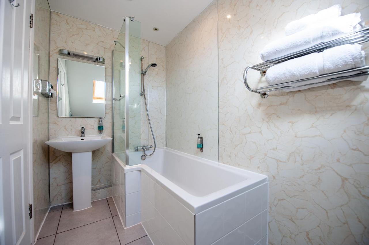 Oakside Lodge Guest House Κάντεμπερι Εξωτερικό φωτογραφία