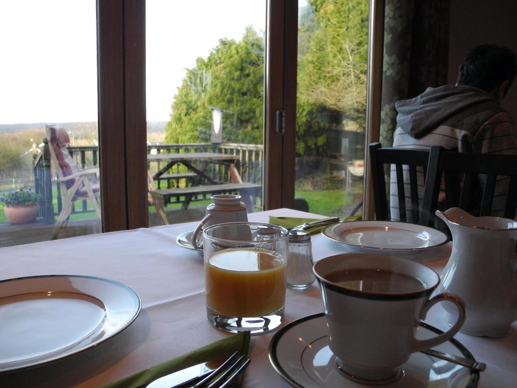 Oakside Lodge Guest House Κάντεμπερι Εξωτερικό φωτογραφία